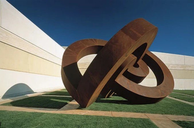 Advantages of Steel in Public Artworks