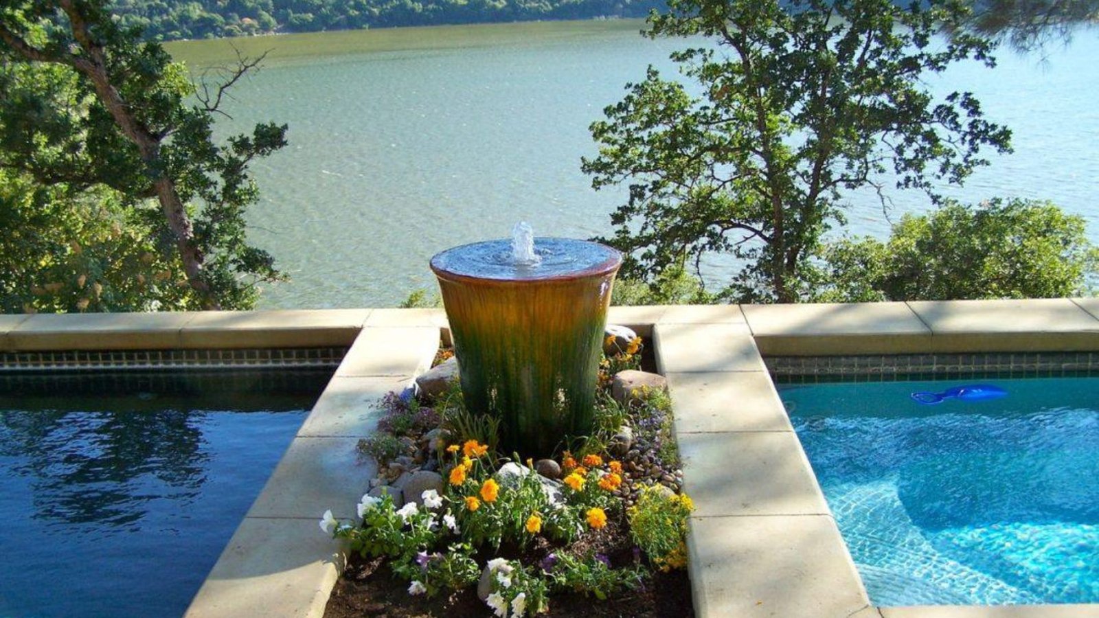 Benefits Of Having A Fountain In Garden