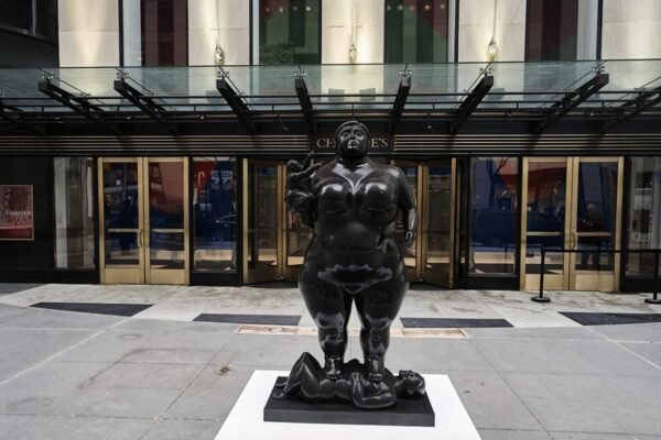 Best Bronze Statues for Public Spaces