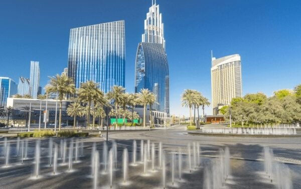 How Modern Fountains Enhance Urban Landscapes