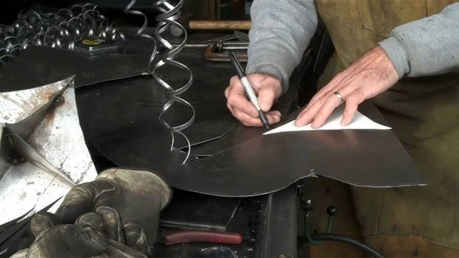 How Steel Sculptures Are Made And Welded