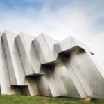 How Steel Sculptures Revolutionized Contemporary Art