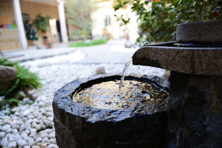 How to Choose the Best Garden Fountain