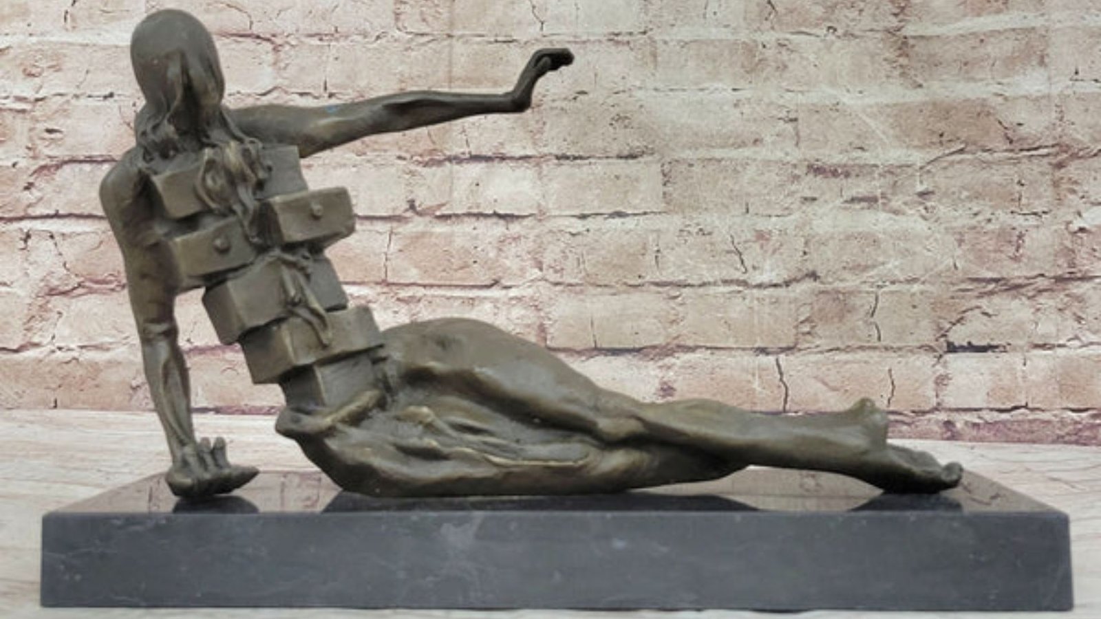 Incorporating Bronze Art in Contemporary Spaces