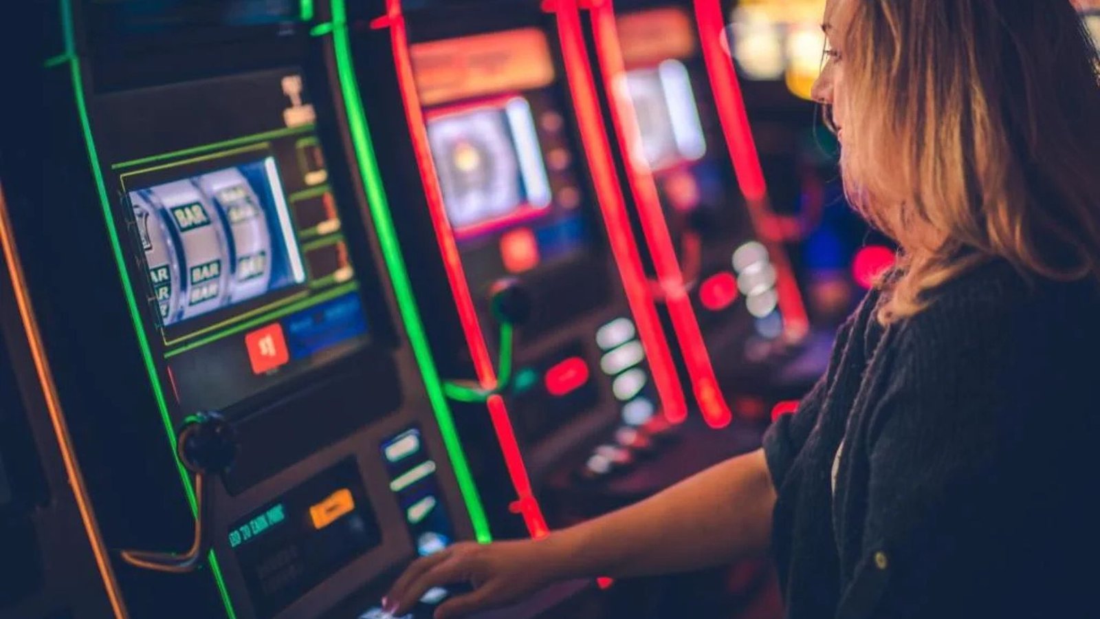 Casino Strategy Myths Debunked at The Pokies
